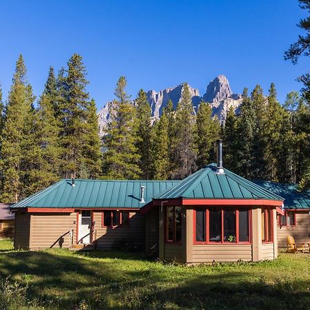 Hi Castle Mountain - Hostel Esterno foto