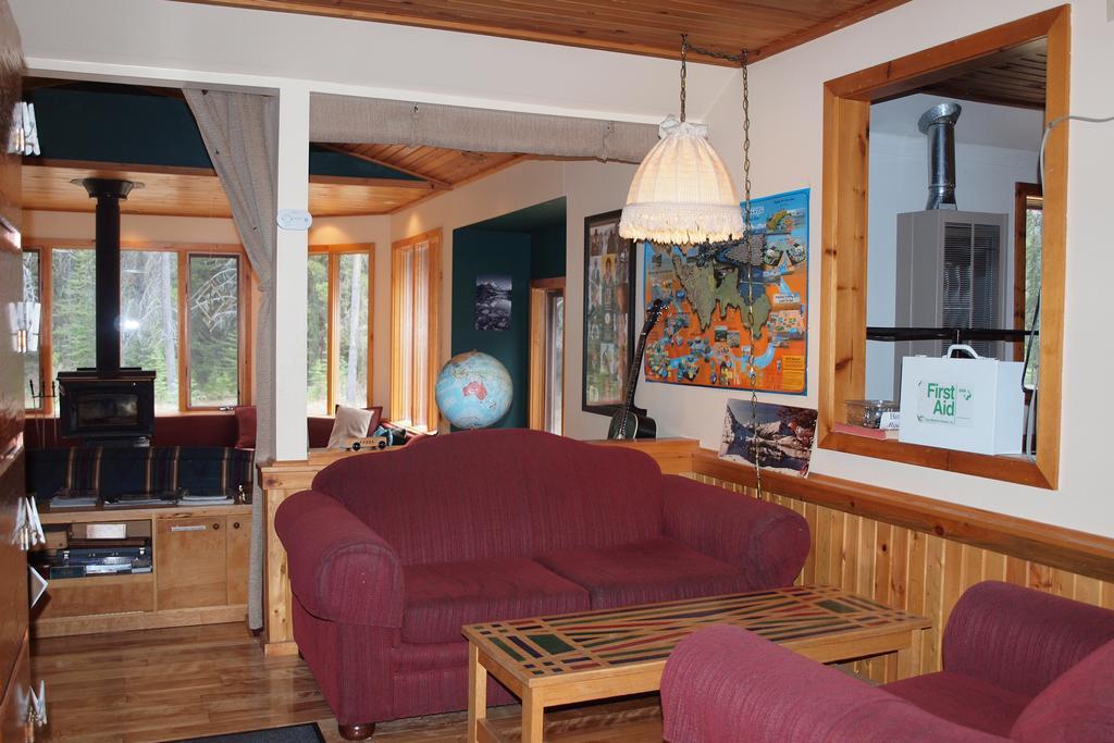 Hi Castle Mountain - Hostel Esterno foto